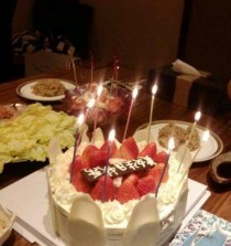生日女朋友什么都没买过怎么办,如何弥补女朋友的心意？”