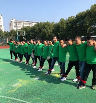 贪吃蛇攻略（贪吃蛇攻略秘籍解析，助你成为游戏大师）